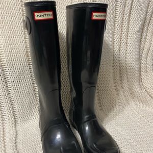 Hunter Black Women's Winter & Rain Boots